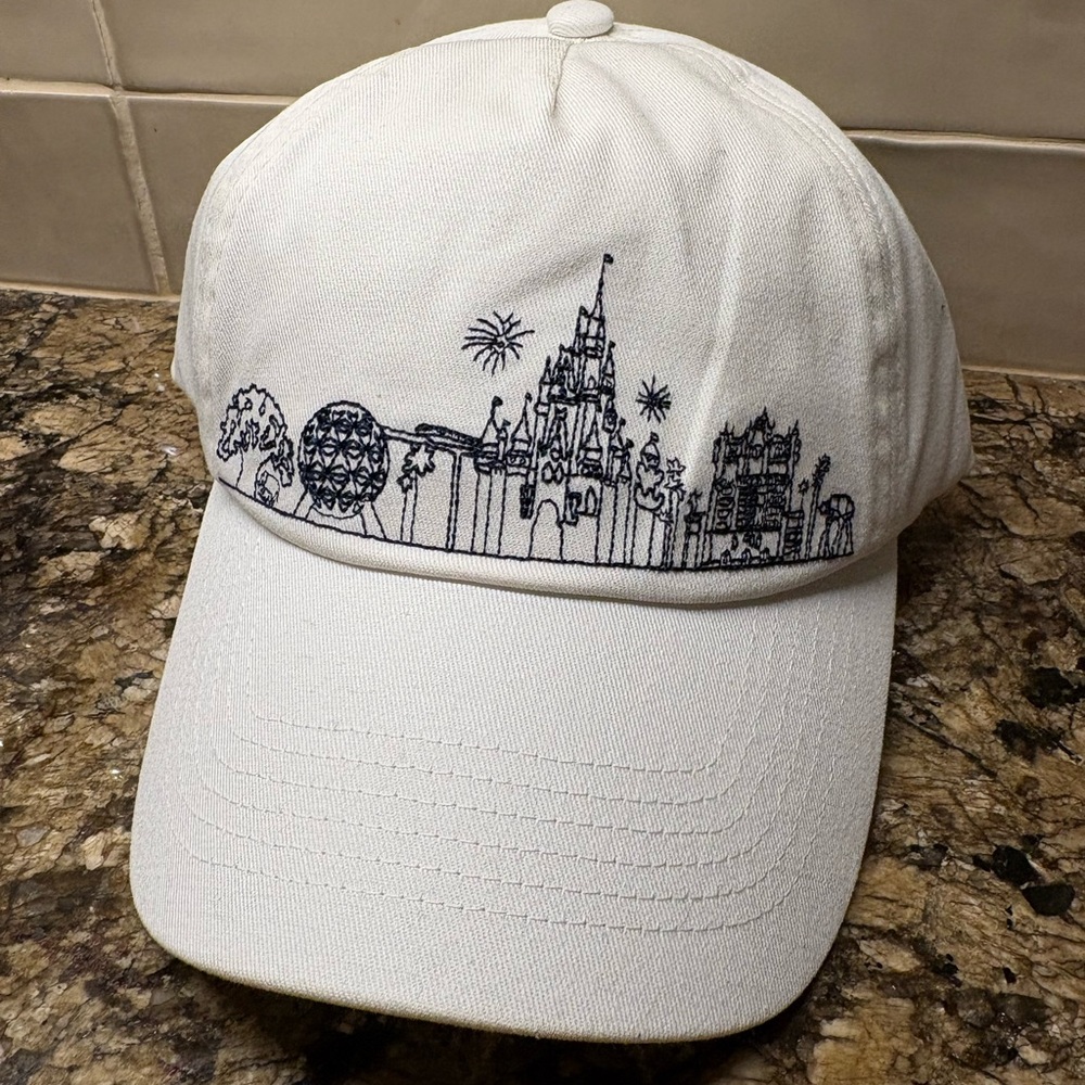 NWT Walt Disney World 4 parks baseball hat